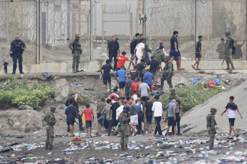 Gde se nalazi Seuta u koju je za 24 sata ušlo 49.000 migranata? I dalje je drže Španci, a izbeglicama je ovo jedini cilj