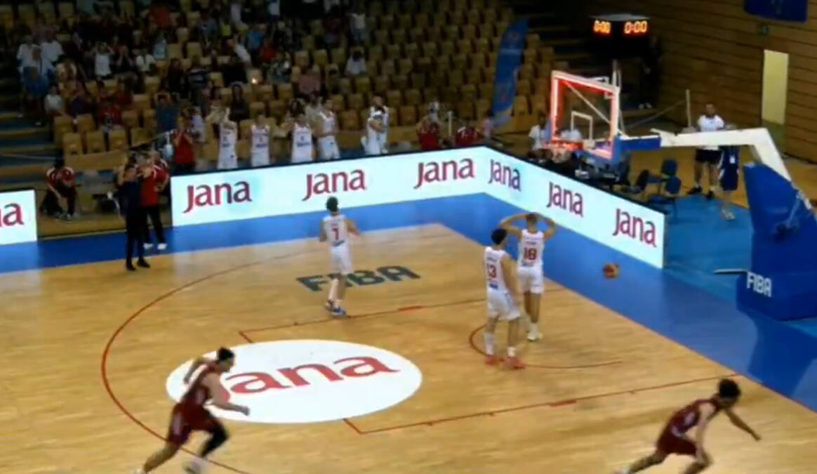 Hrvatska ispala sa Eurobasketa na šokantan način: Svi u Rijeci su se uhvatili za glavu, ovo je nemoguće