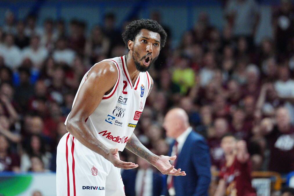Partizan digao ruke, sad ga hoće Zvezda: Obrt u slučaju "Armoni Bruks"
