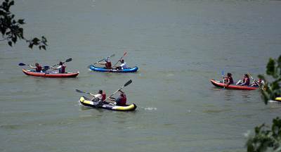 Tragedija na Tari, ima mrtvih: Prevrnuli se kajaci puni ljudi