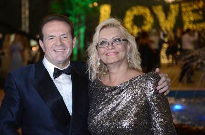 Ovako izgleda vila Bogoljuba Karića od 3 miliona evra: Luksuzna nekretnina u Crnoj Gori ima 10 apartmana i bazen