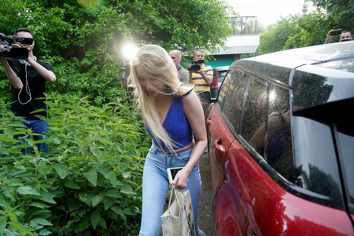 Rada Manojlović o zaradi