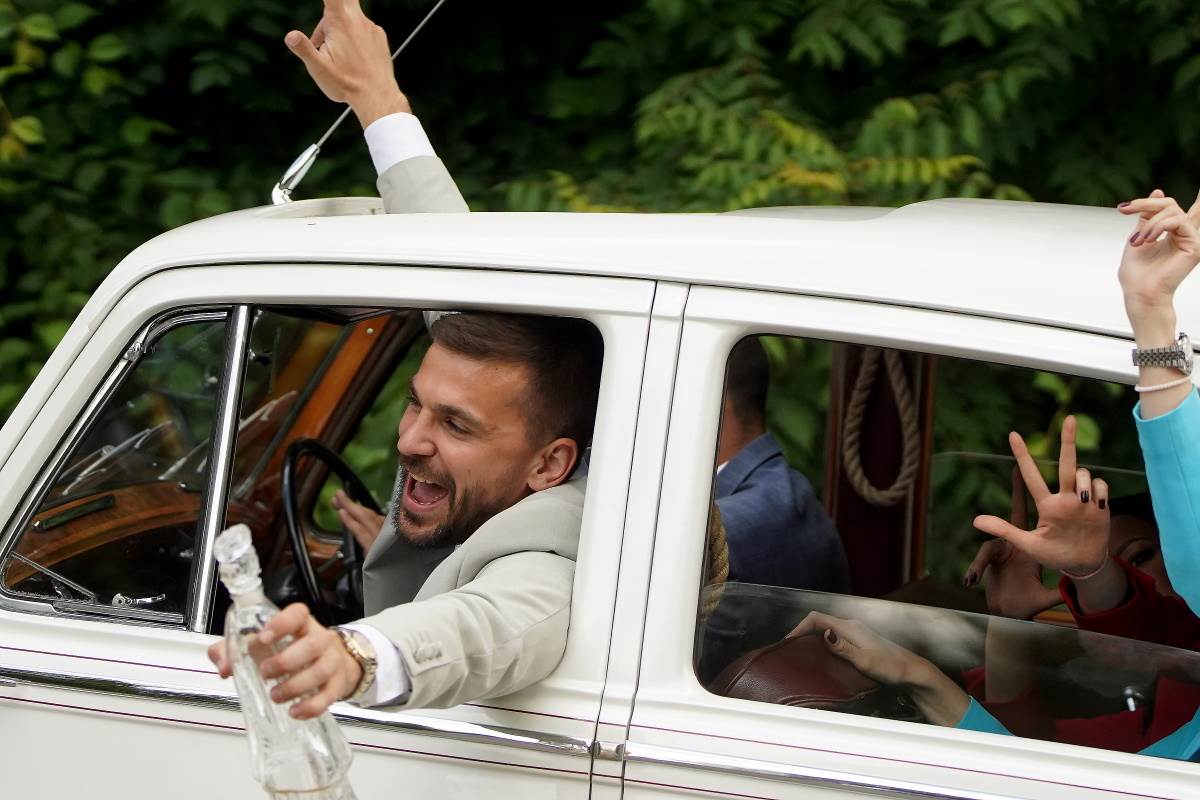 aleksandar mitrovic svadba fudbaleri 