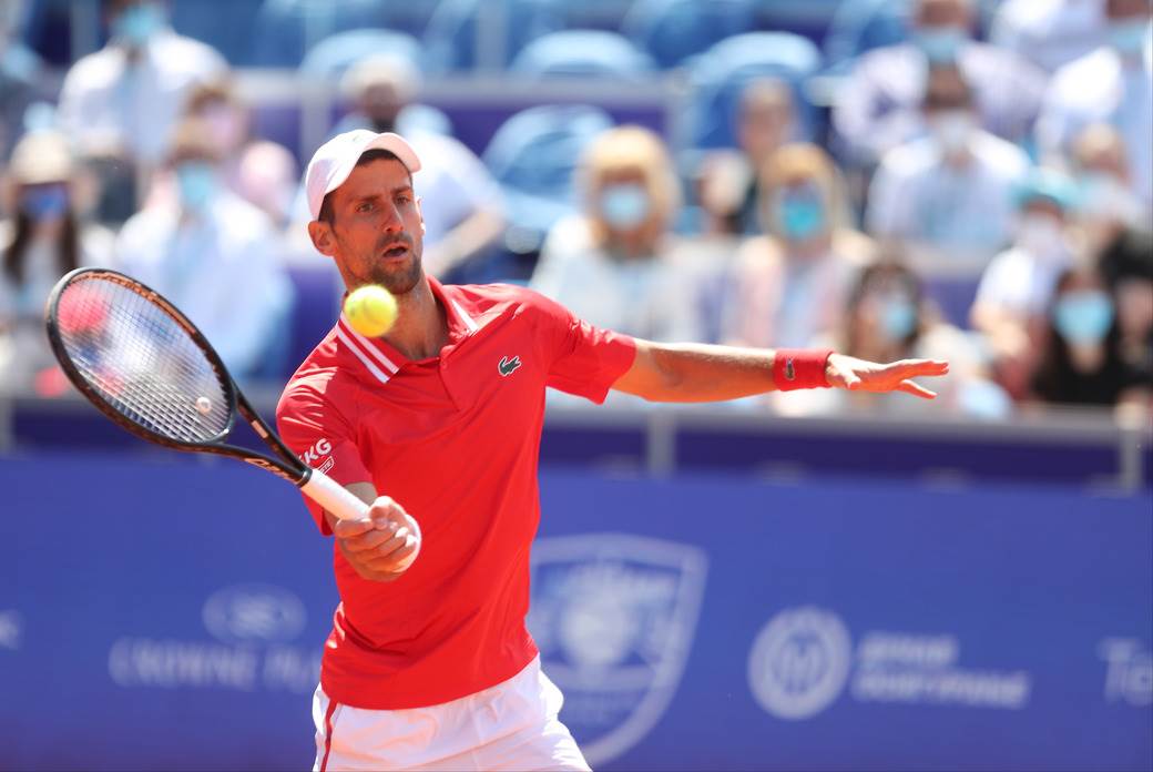 novak djokovic aleks molcan dragan bjelogrlic na mecu