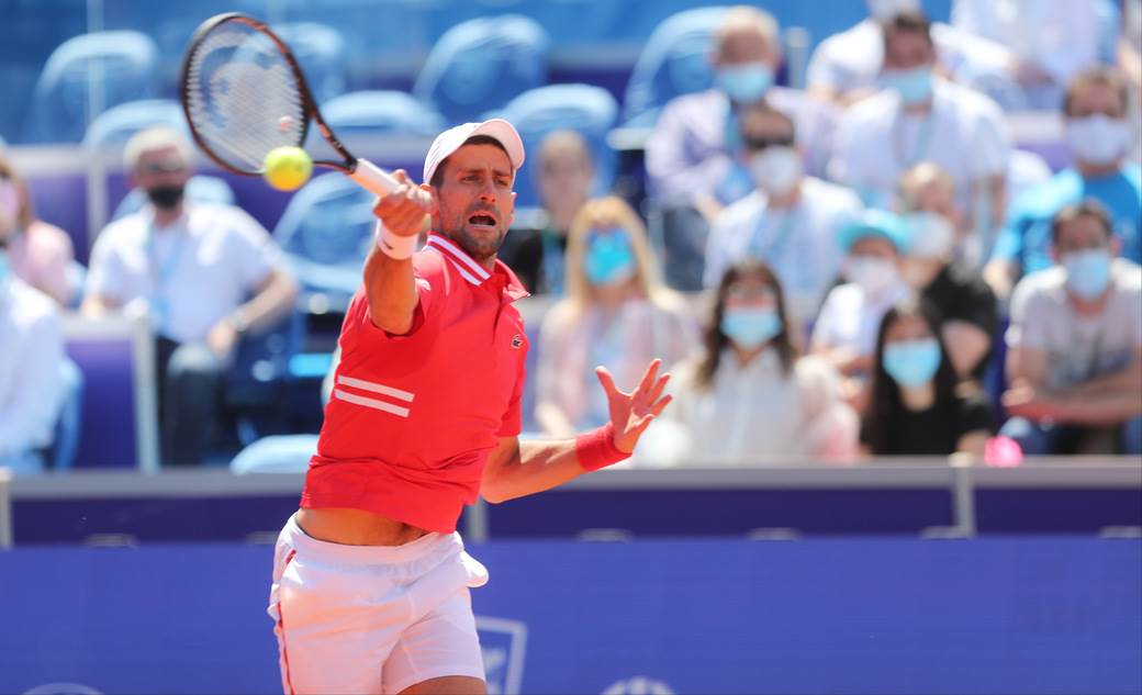 novak djokovic aleks molcan dragan bjelogrlic na mecu