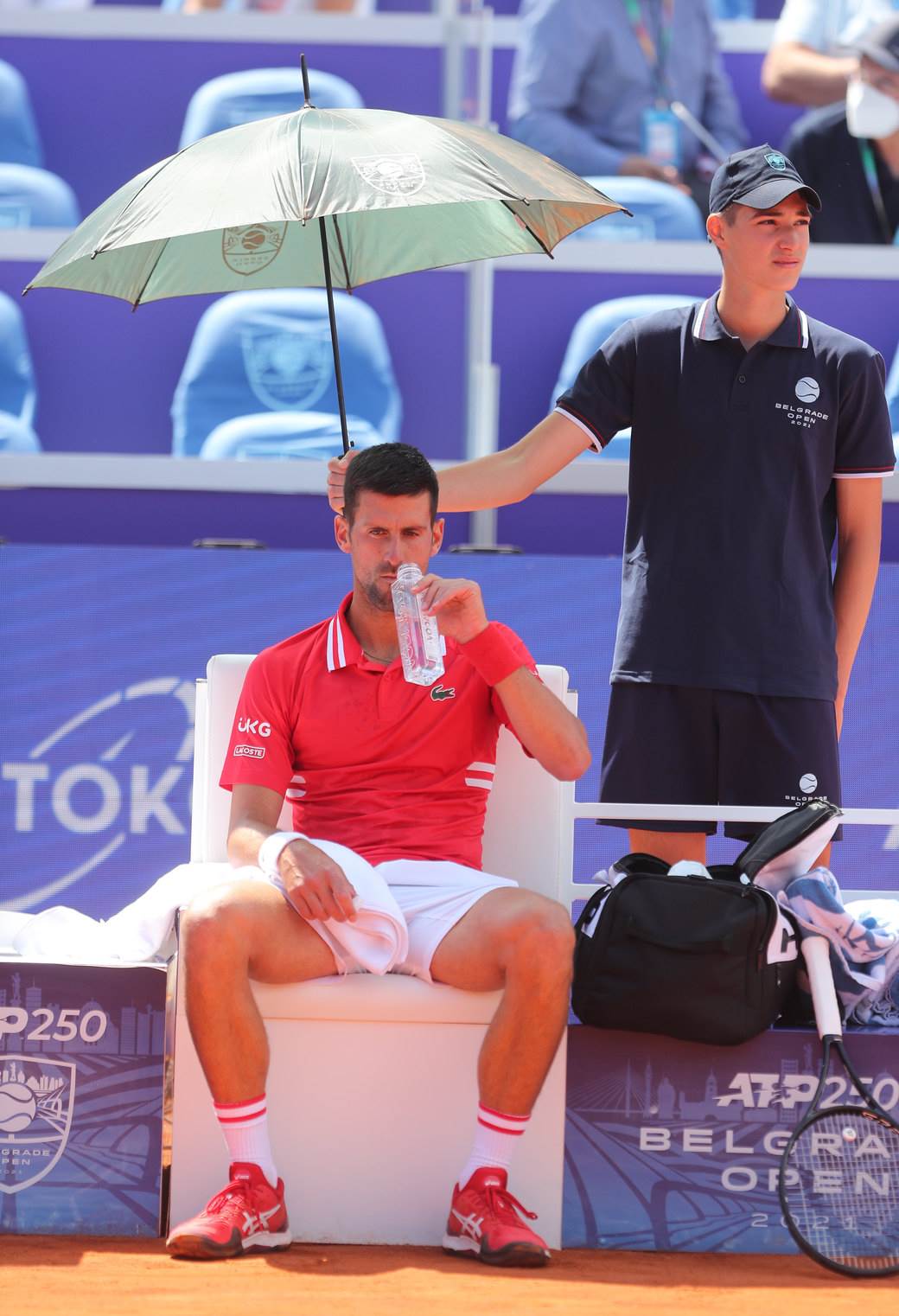 novak djokovic aleks molcan dragan bjelogrlic na mecu