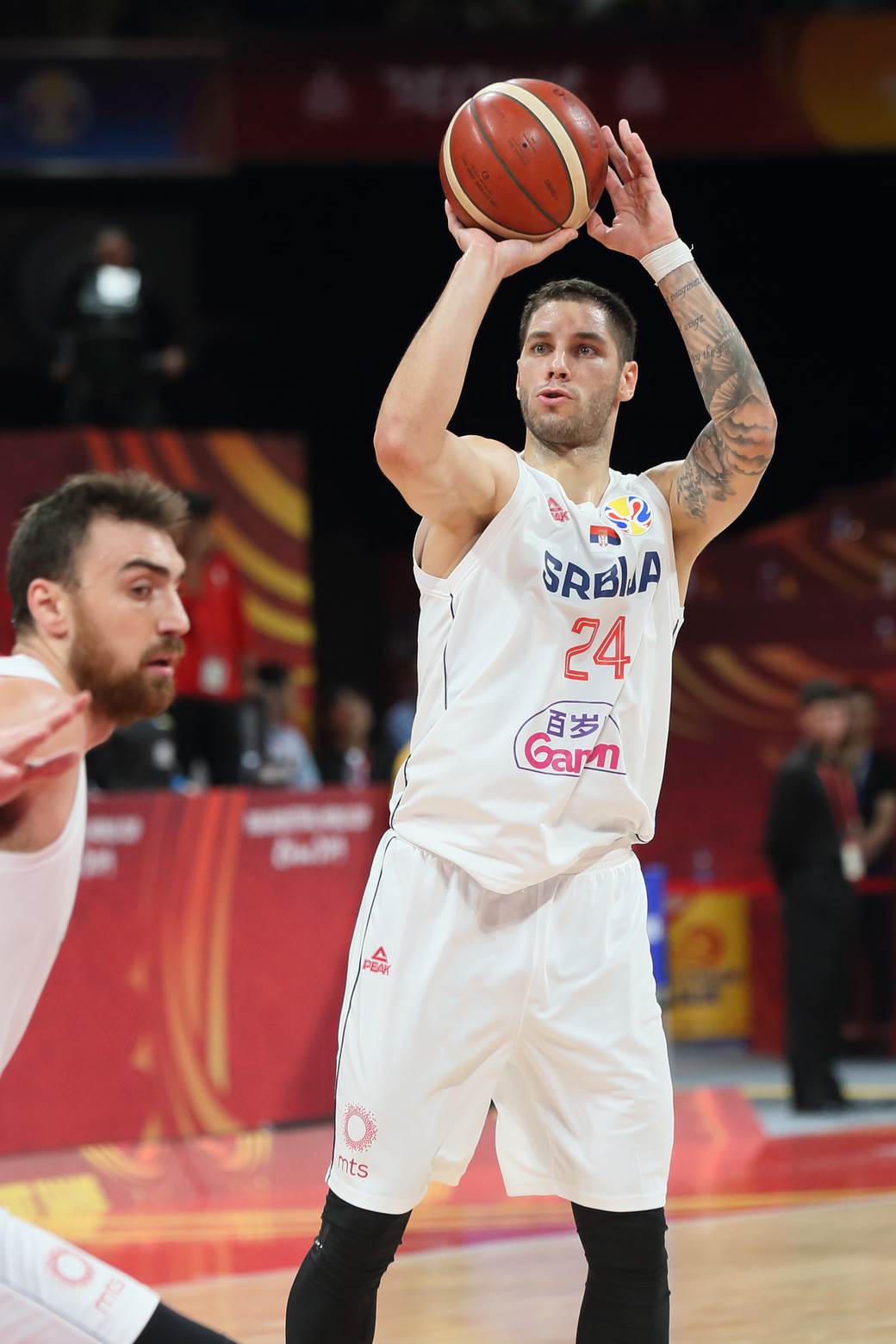 Stefan Jović potpisuje za Bajern