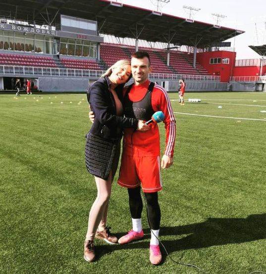 voditeljka koja menja jovanu jeremic aleksandra stanisavljevic