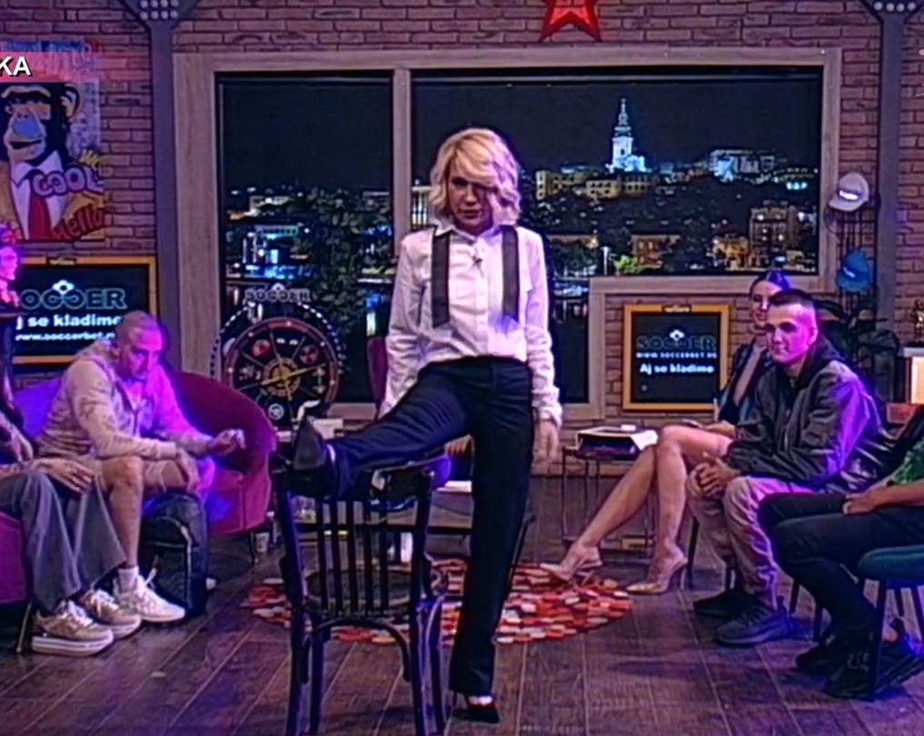 jovana jeremic komsije videle hitnu pomoc