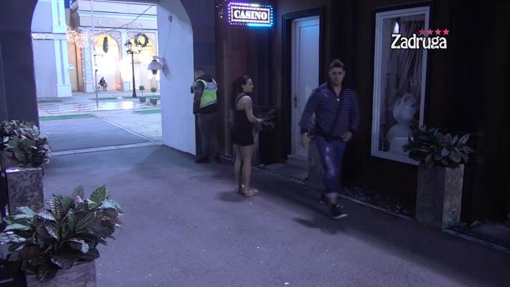 kristijan golubovic poklon kristini