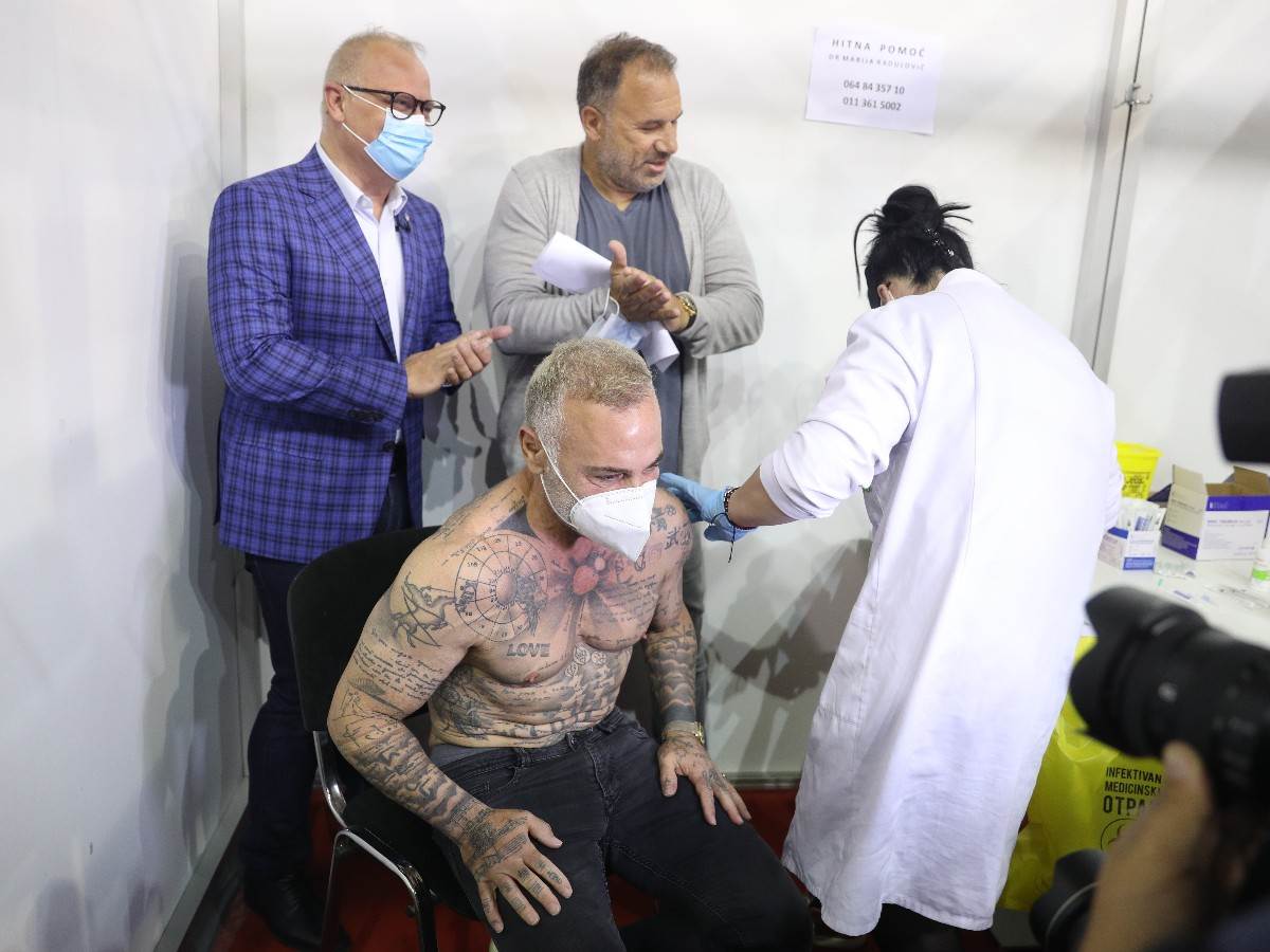 djanluka vaki revakcinacija beograd sajam foto