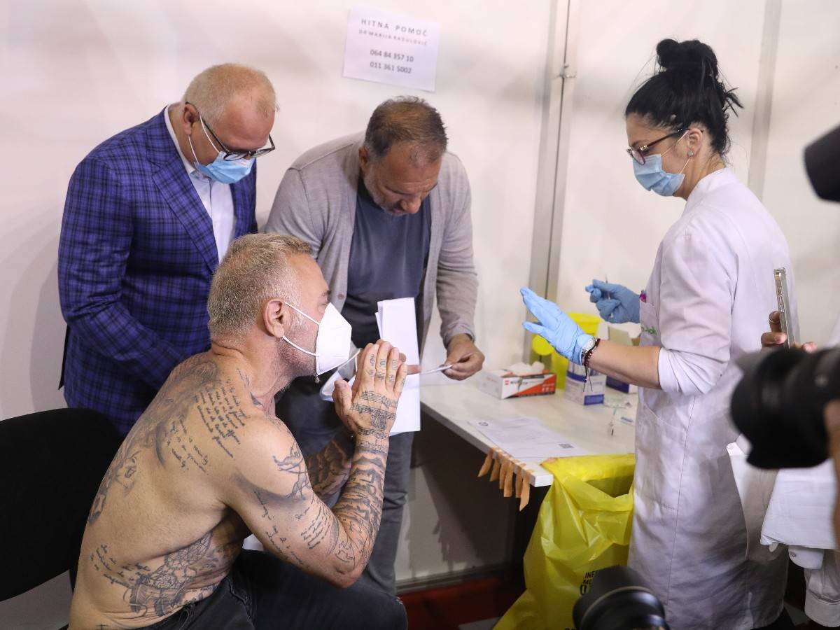 djanluka vaki revakcinacija beograd sajam foto