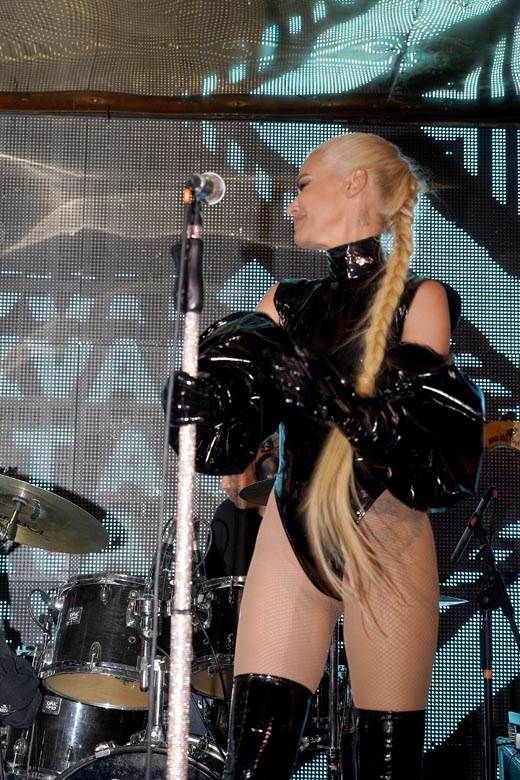 Slika Nataše Bekvalac iz mladosti