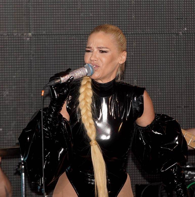 Slika Nataše Bekvalac iz mladosti