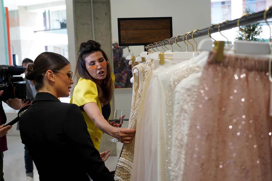 milica pavlovic stajling dekolte foto