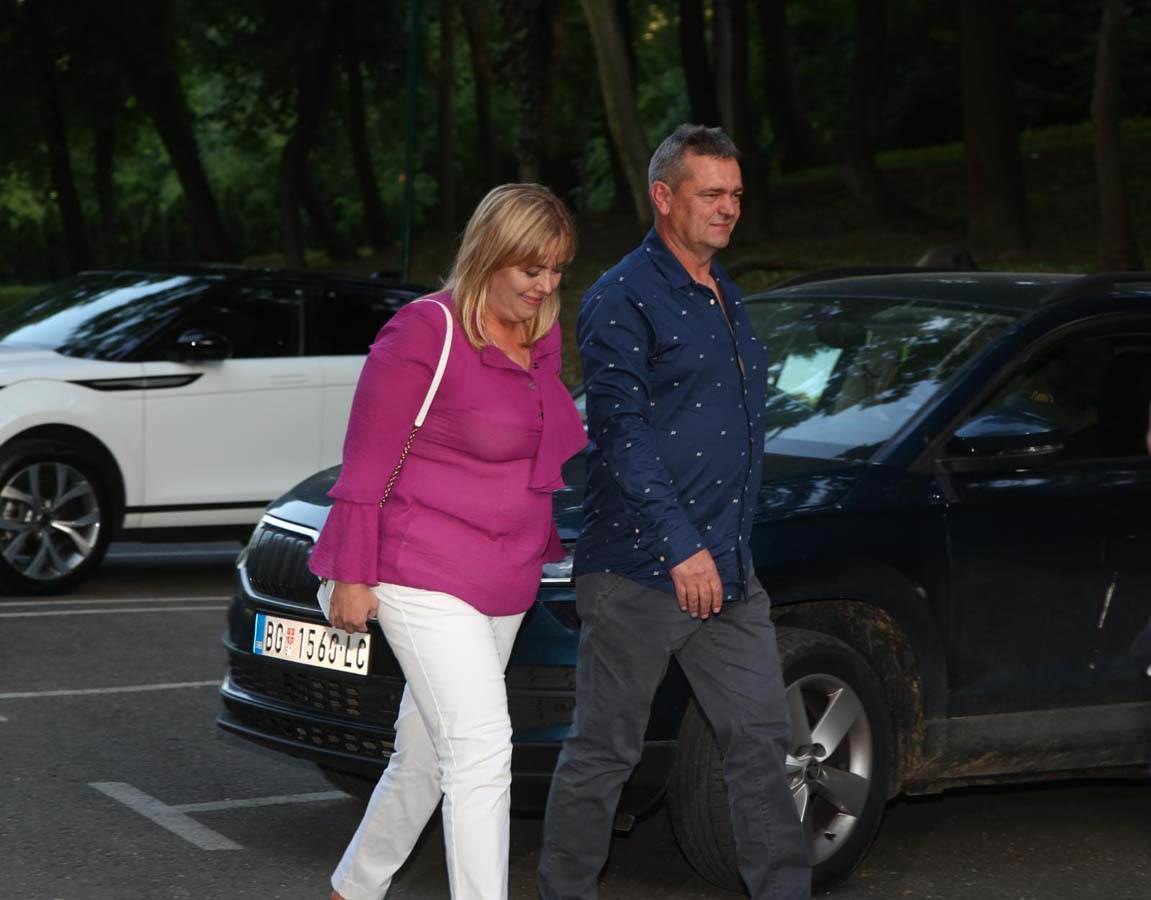 zeljko raznatovic prvi rodjendan bojana rodic mirko sijan foto