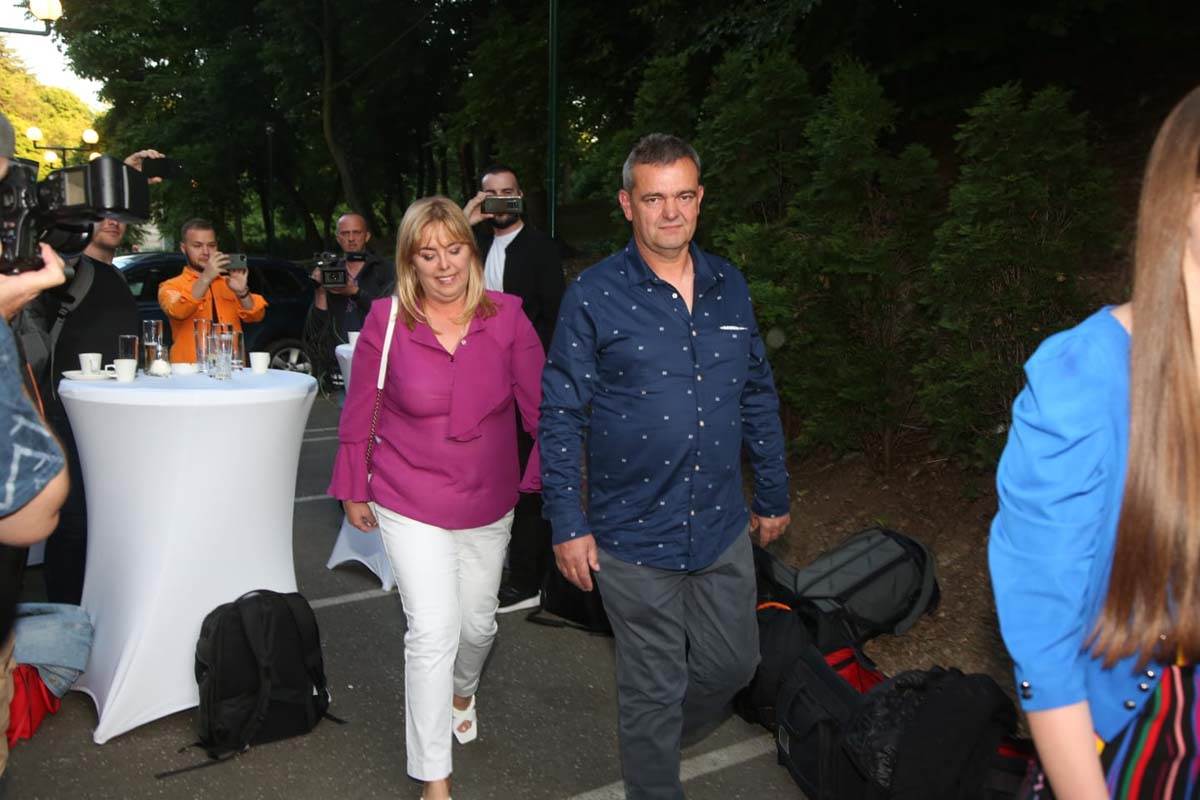 zeljko raznatovic prvi rodjendan bojana rodic mirko sijan foto