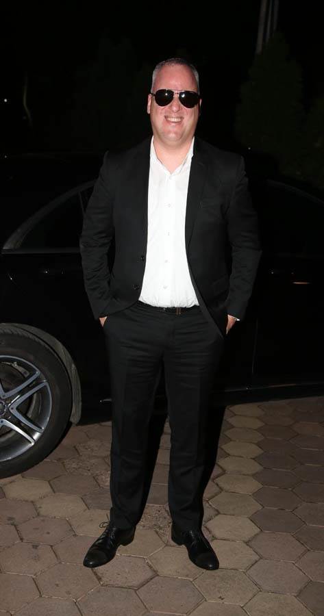 zeljko raznatovic prvi rodjendan bojana rodic mirko sijan foto