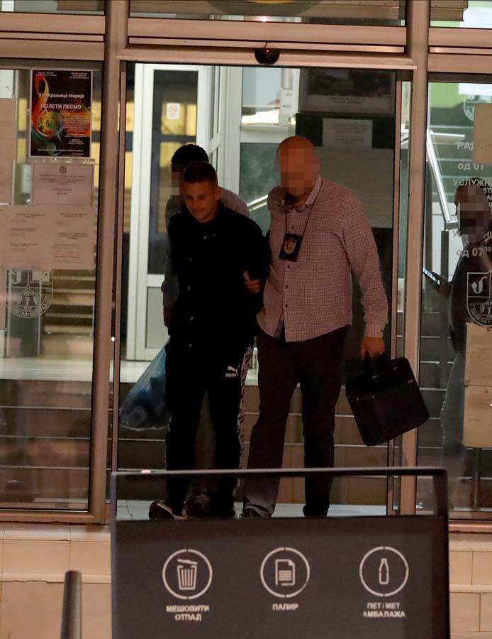 uhapsen aleksandar jovicic sns aleksandar vulin 