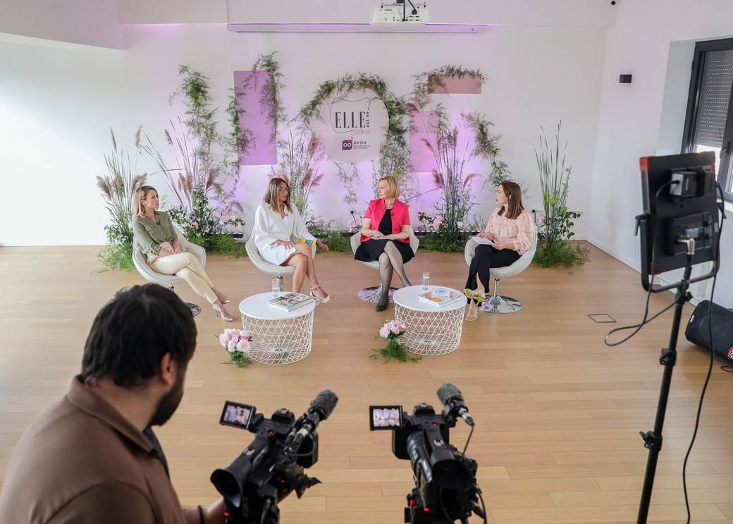 prvi panel posvecen osnazivanju zena elle active talks avon