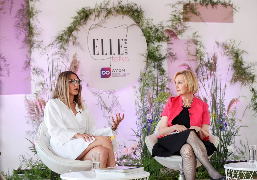 prvi panel posvecen osnazivanju zena elle active talks avon