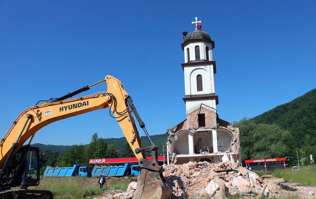 Fata Orlović o rušenju crkve u Konjević Polju kod Bratunca