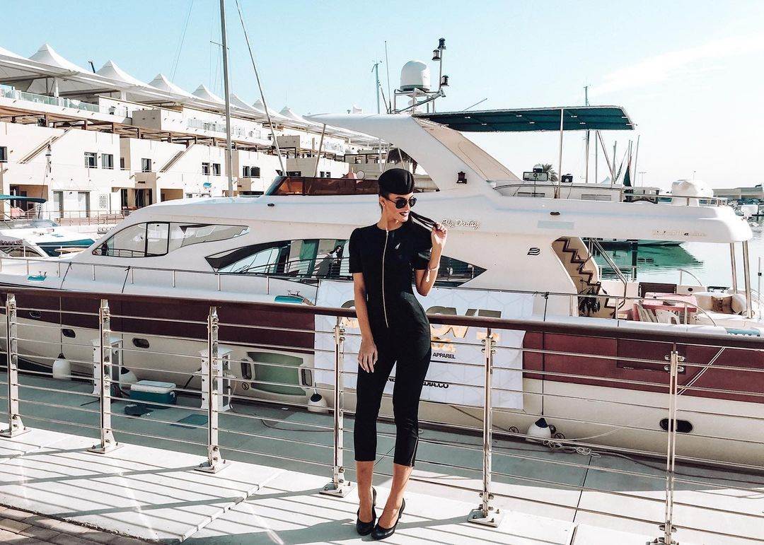 Kako treba da izgledaju devojke za posao stjuardese