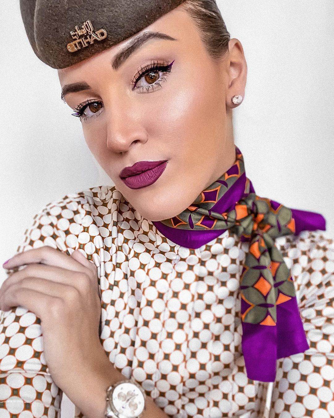 Kako treba da izgledaju devojke za posao stjuardese