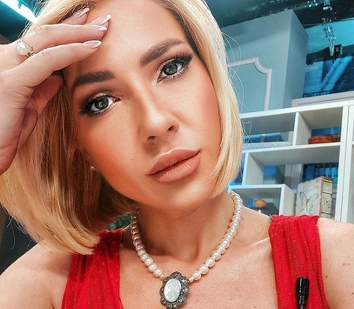 jovana jeremic automobil