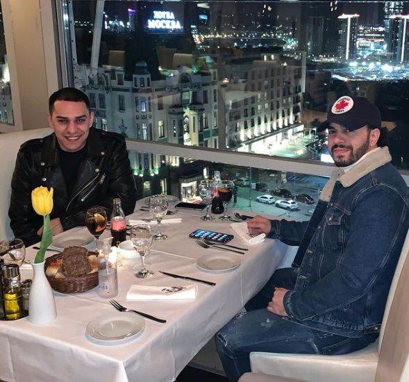 Adil držao časove matematike