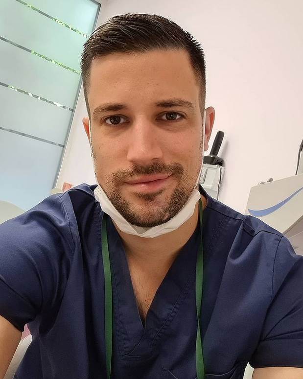 Vasilije Vujović najzgodniji doktor na svetu o ženama