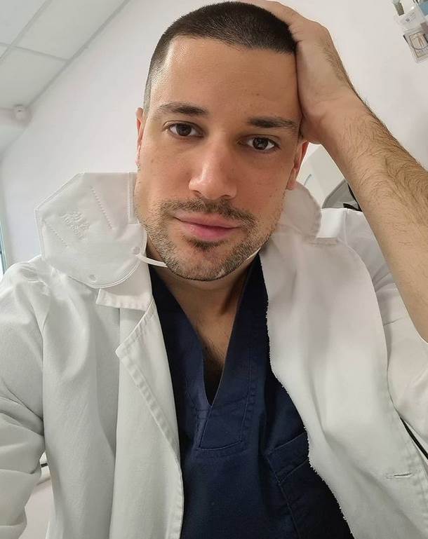 Vasilije Vujović najzgodniji doktor na svetu o ženama