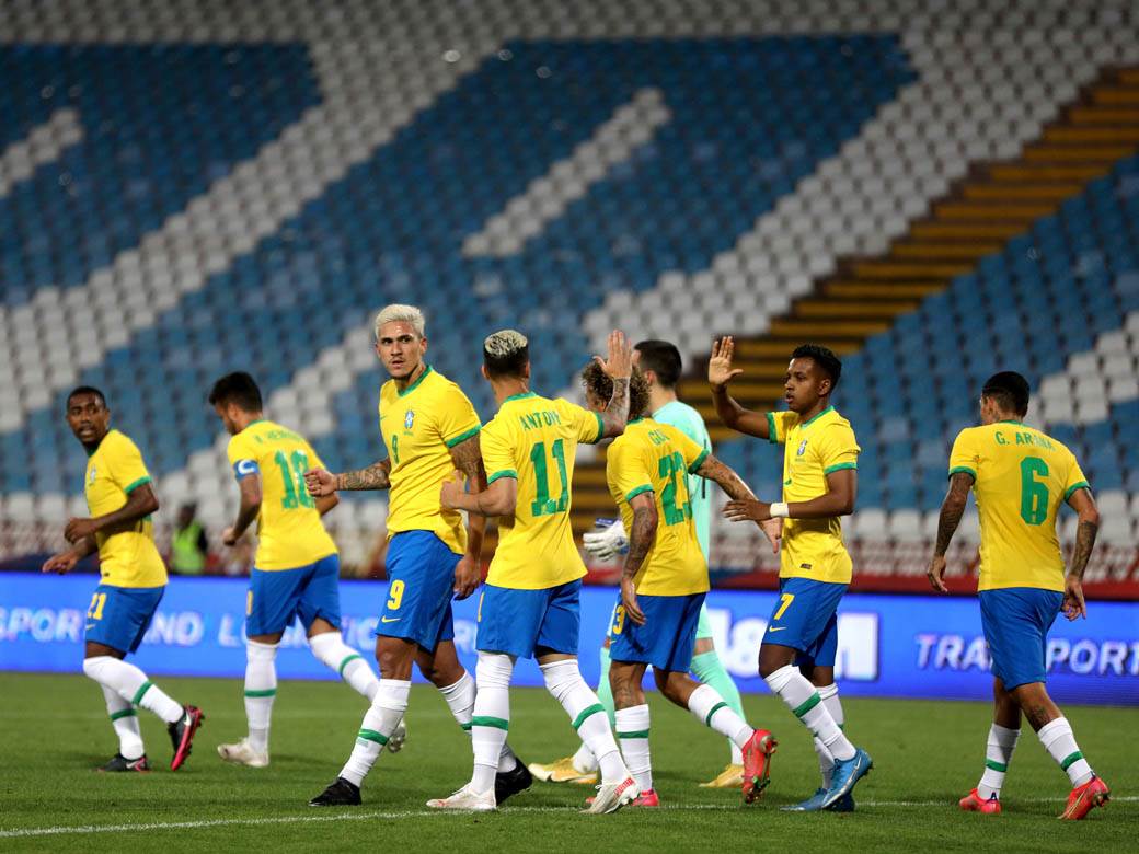 pedro brazilac dva gola srbija brazil fotografije sa utakmice