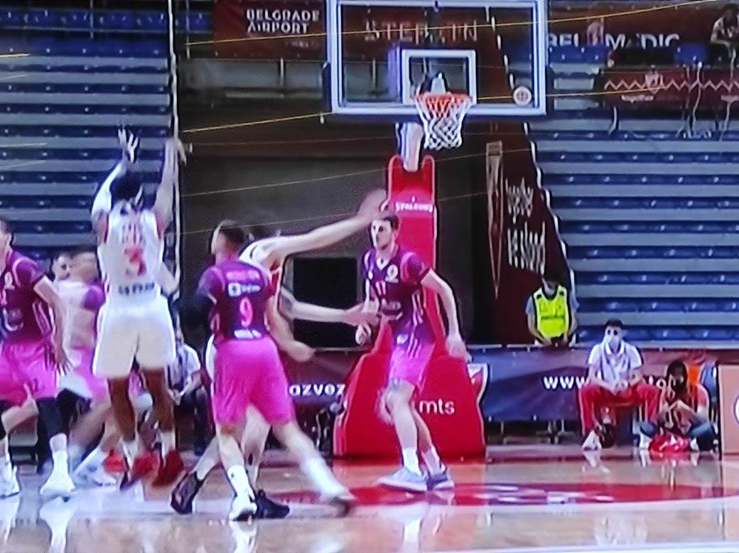 dzordan lojd povreda zvezda mega