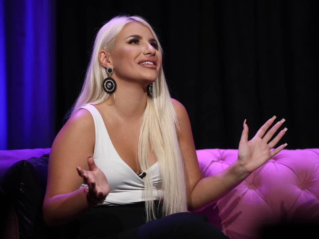 Ružu Rupić ostavio dečko preko poruke