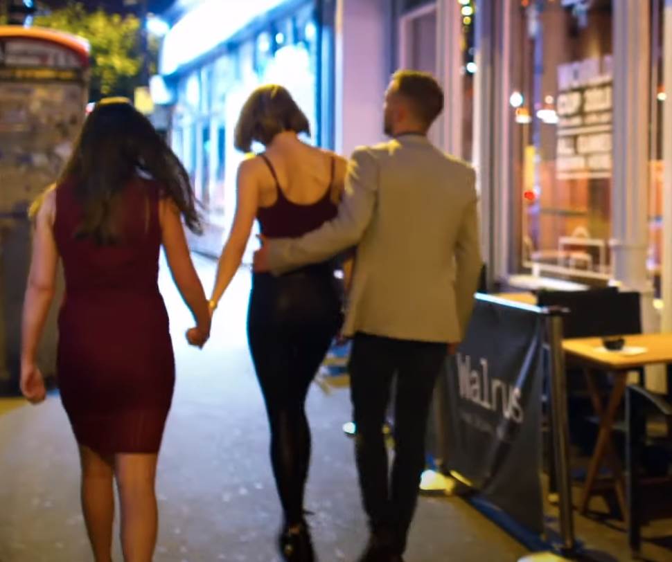 emisija par trazi devojku za trojku