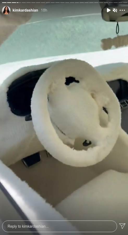 kim kardasijan lamborgini obukla u plis video