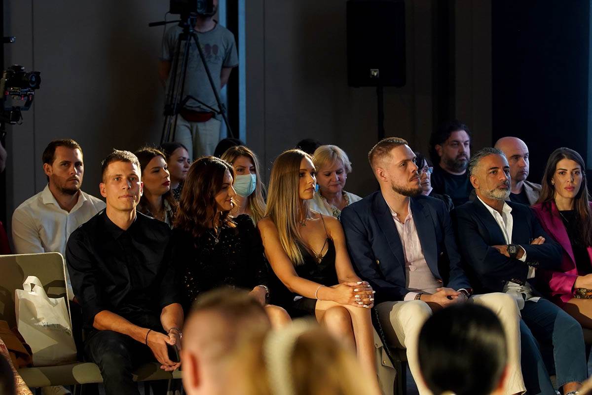 jelisaveta orasanin mina milutinovic zena nemanja nedovic modna revija fotografije