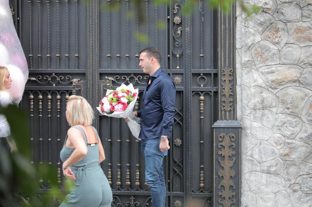 ceca raznatovic rodjendan anastasija raznatovic sa deckom