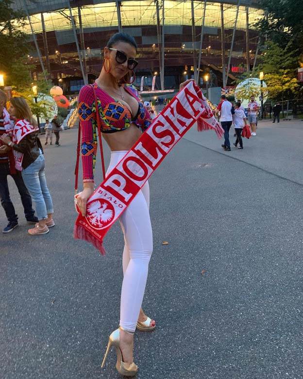 marta barcok mis euro2020 atraktivna navijacica foto