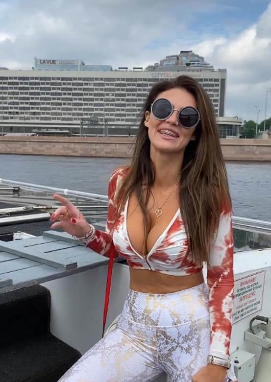 marta barcok mis euro2020 atraktivna navijacica foto