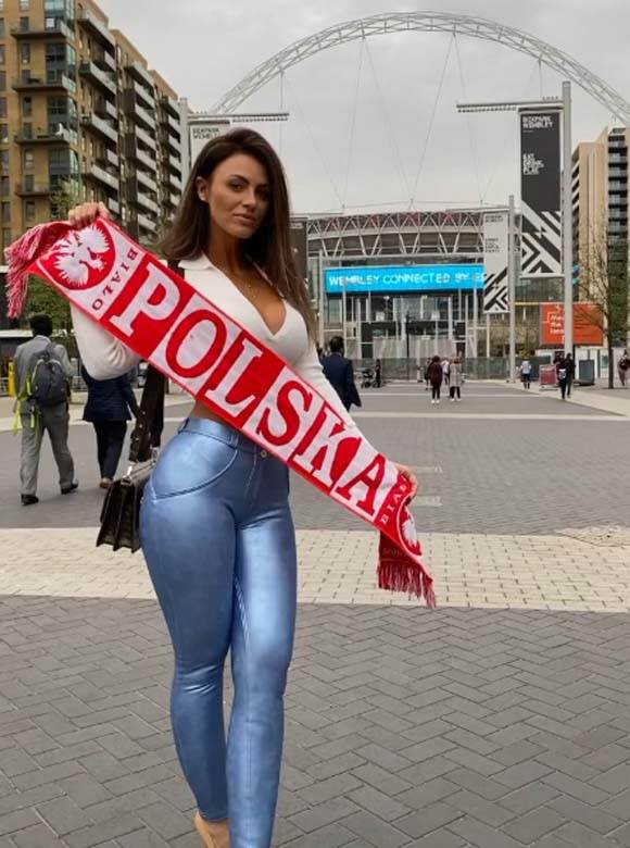 marta barcok mis euro2020 atraktivna navijacica foto