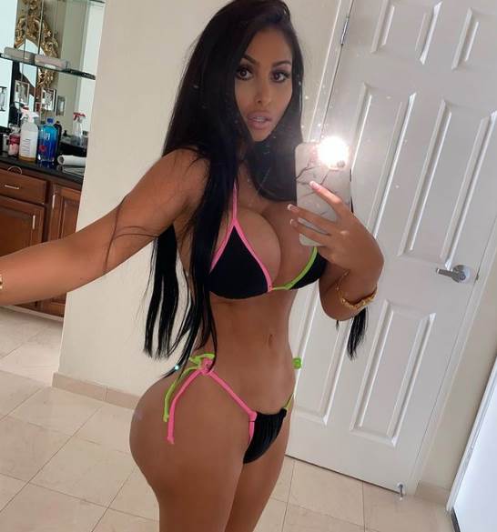 starleta hoće da izvadi 6 rebara plasticne operacije