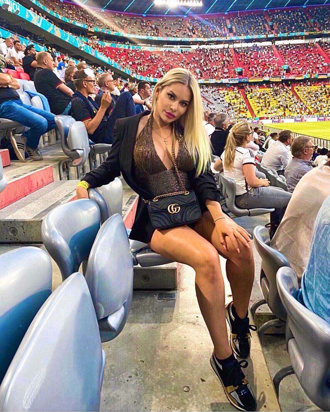 Vanja saznala da joj je dečko gej