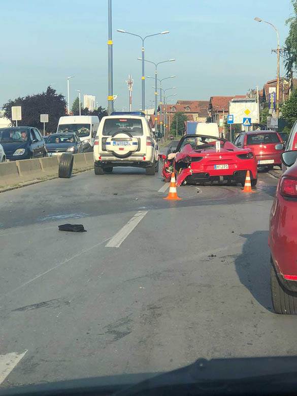 slupali ferari kragujevac