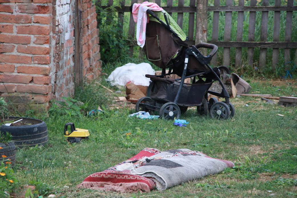 izbo zenu i dete cacak 