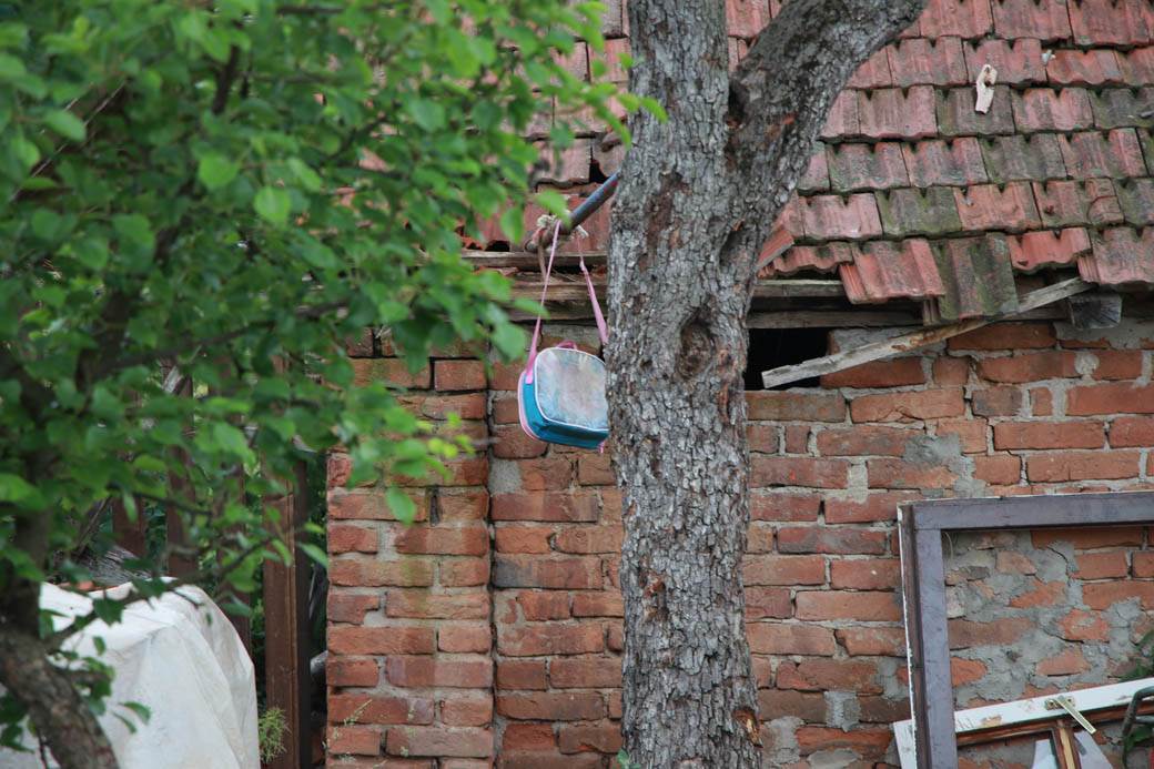 izbo zenu i dete cacak 