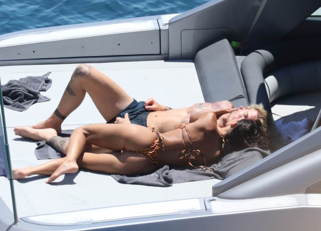 Loris Karijus se nabildovao