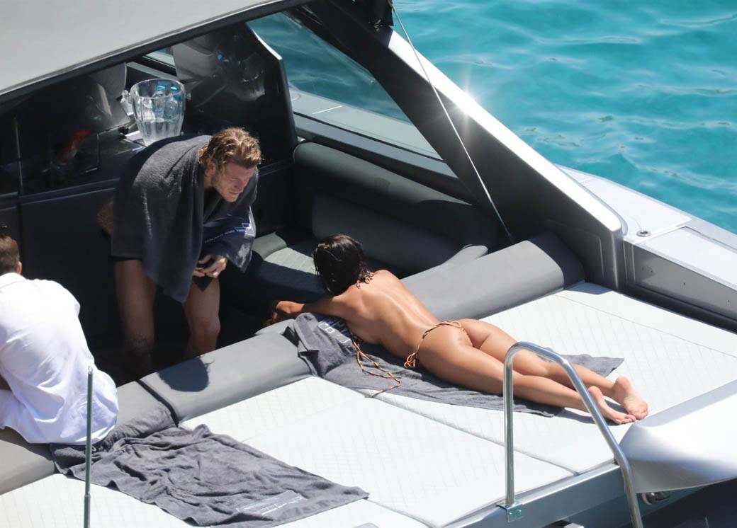 Loris Karijus se nabildovao