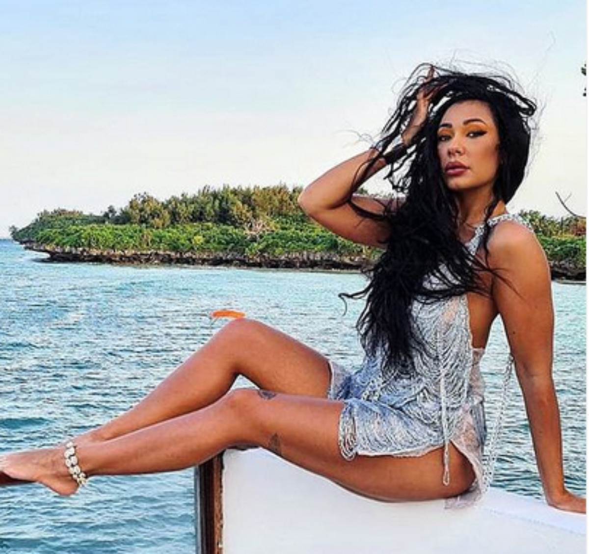 Sanja Vučić spavala pored wc na aerodoromu